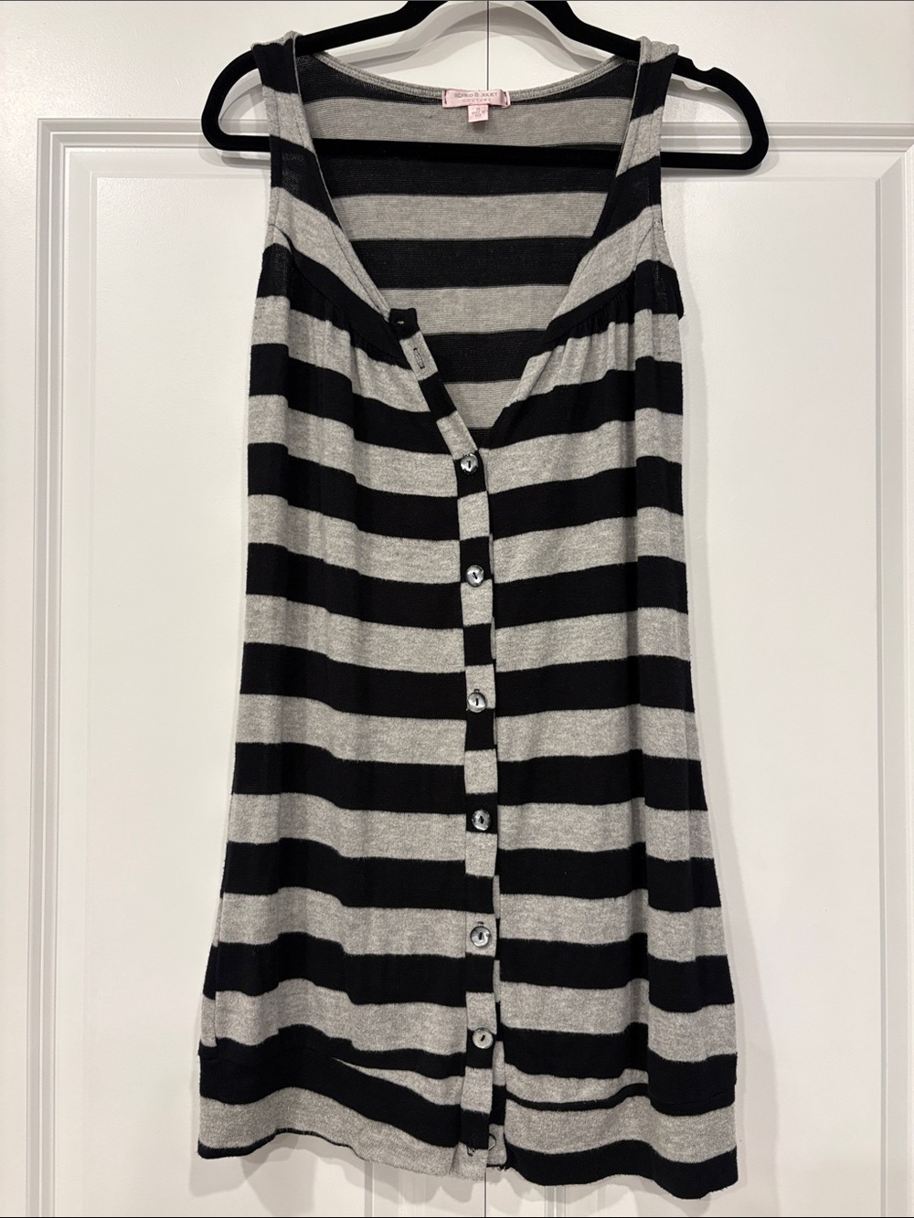 Romeo & Juliet Couture Collection Sweater Dress Size M